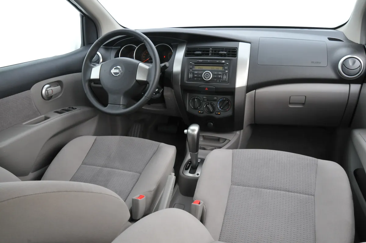 Nissan Livina
