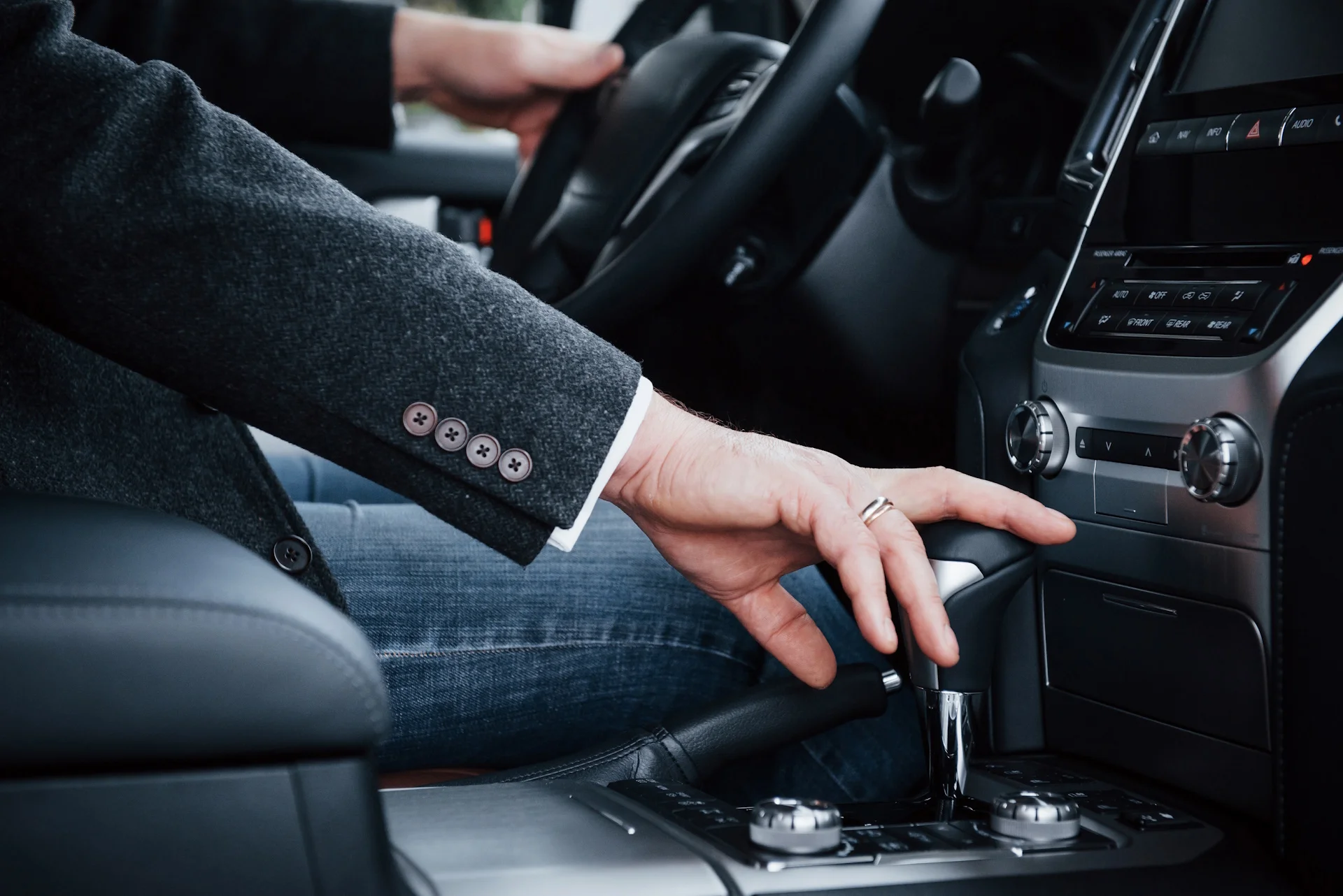 Você sabe usar as funções "P" e "N" do câmbio automático?