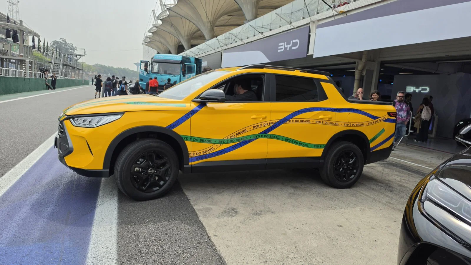 BYD Mako