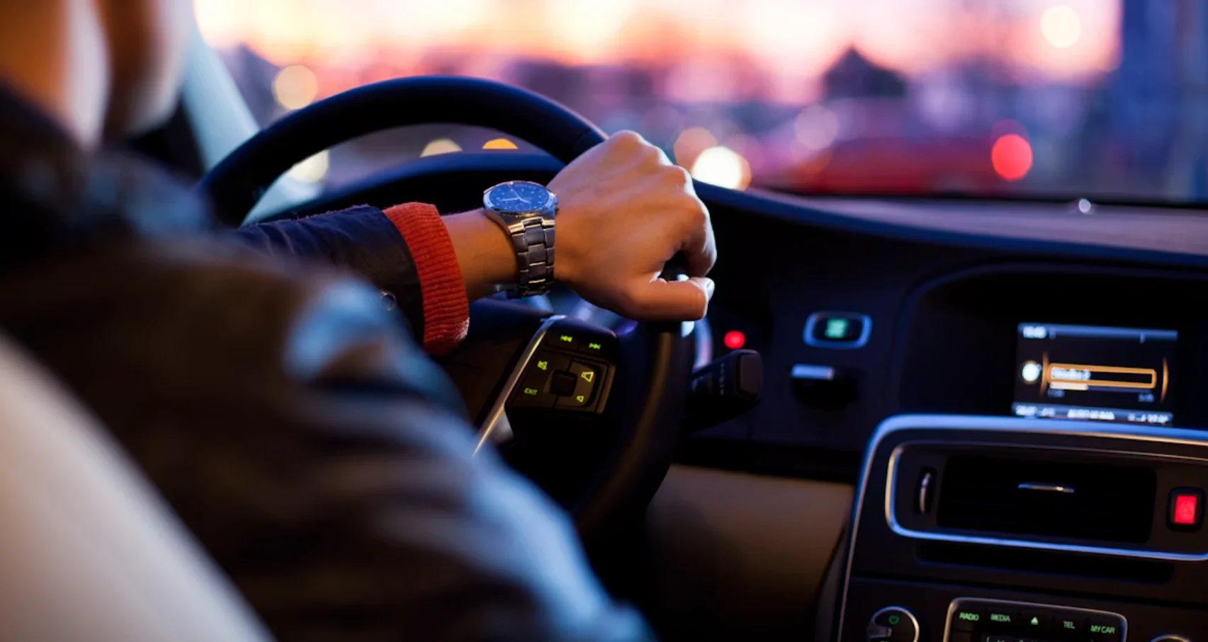 Por que o rádio AM virou um problema para os carros elétricos
