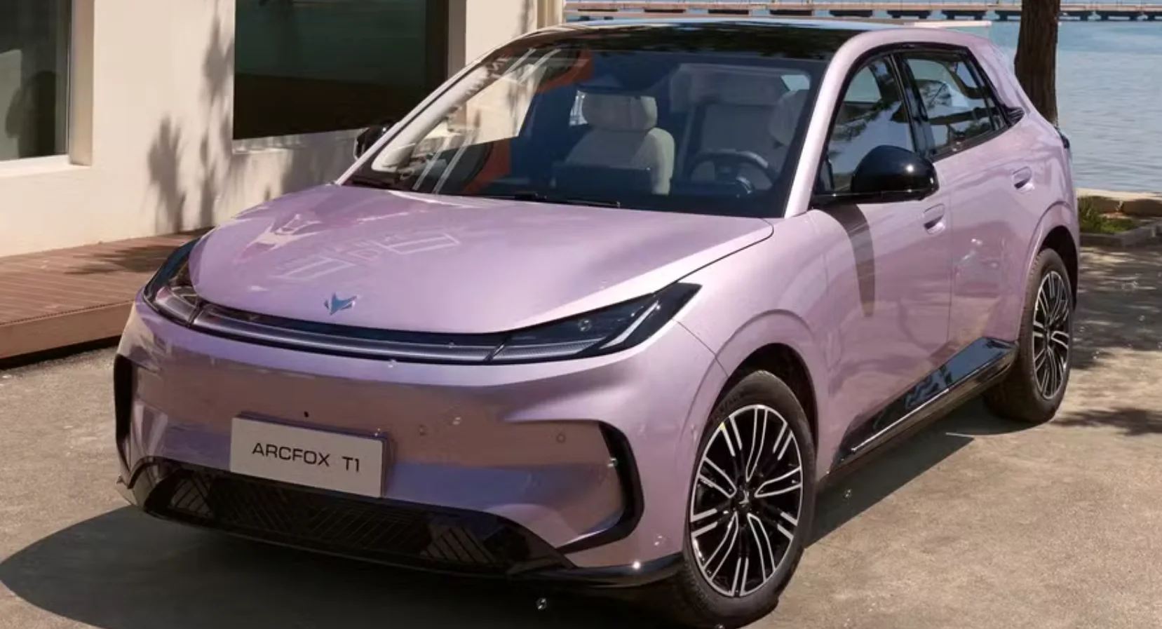 Baic Arcfox T1