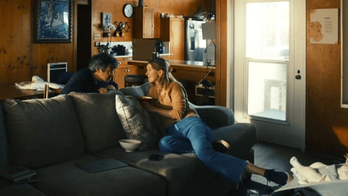 Trailer bizarro mostra criadora da Theranos insistindo que foi injustiçada; assista
