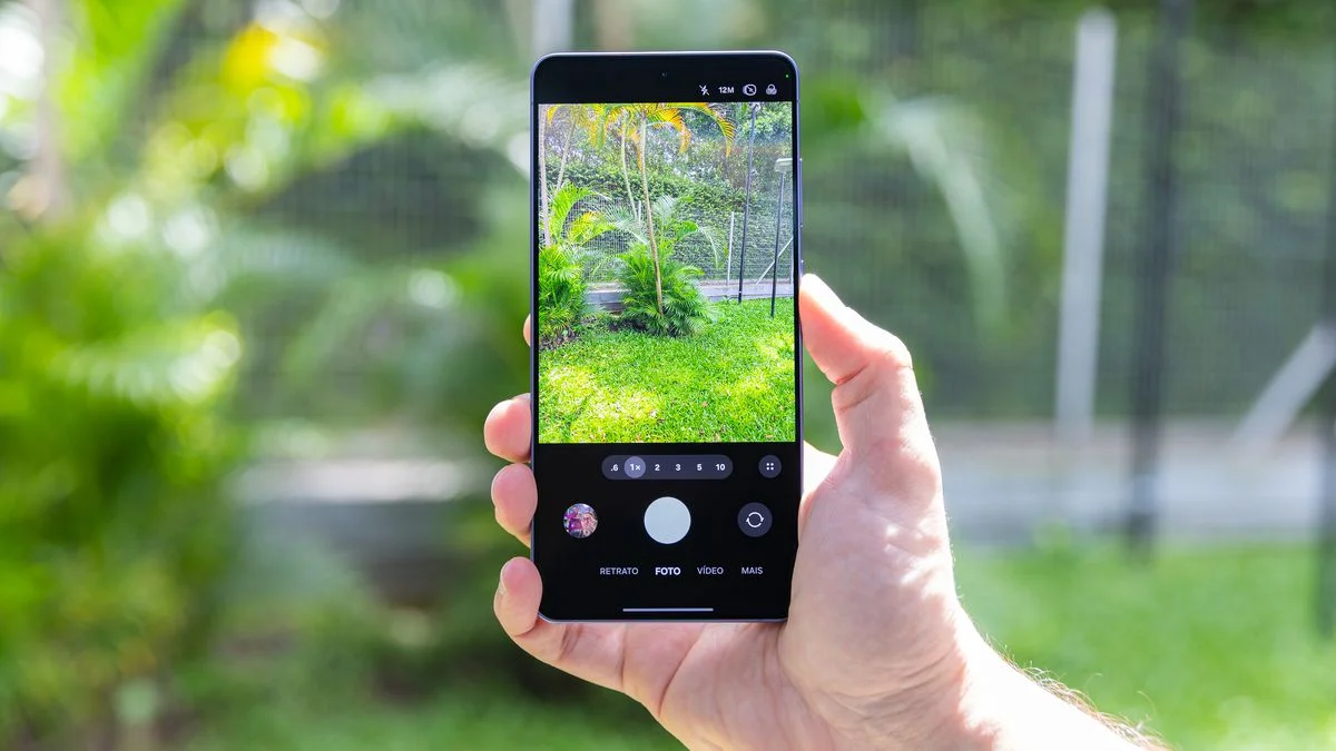 Galaxy S26 Ultra bate menor preço histórico; Magalu dá R$ 2.800 de desconto