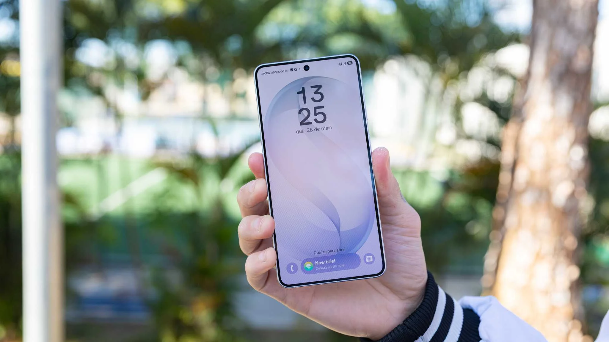Preço do Galaxy S26 de 256 GB derrete no Mercado Livre; R$ 890 de desconto