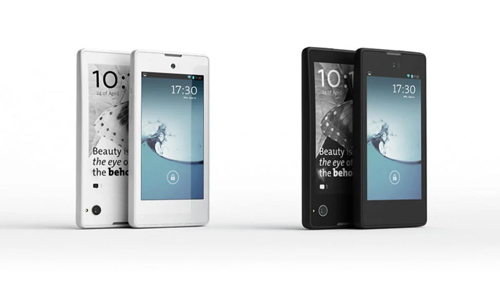 YotaPhone (2013)