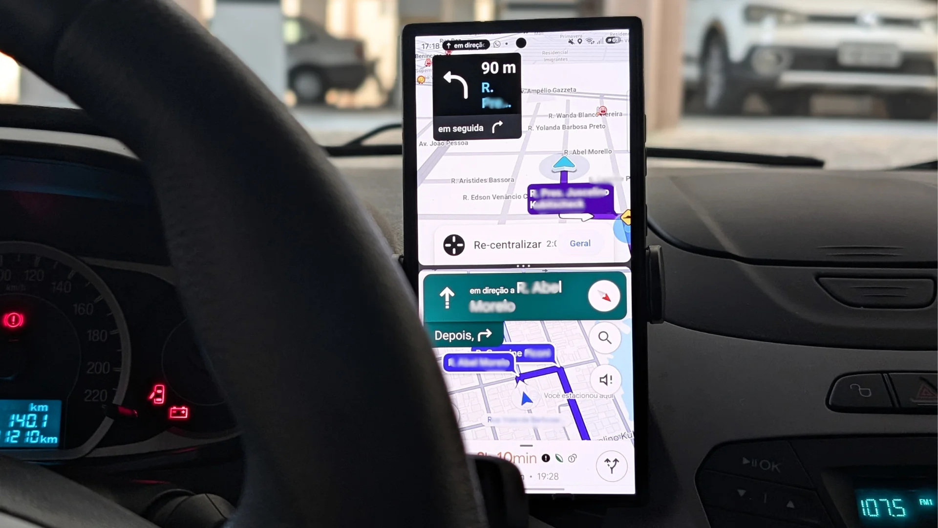 Apagão: bug no Waze está deixando motoristas perdidos