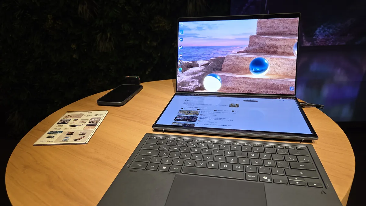 ASUS Zenbook Duo