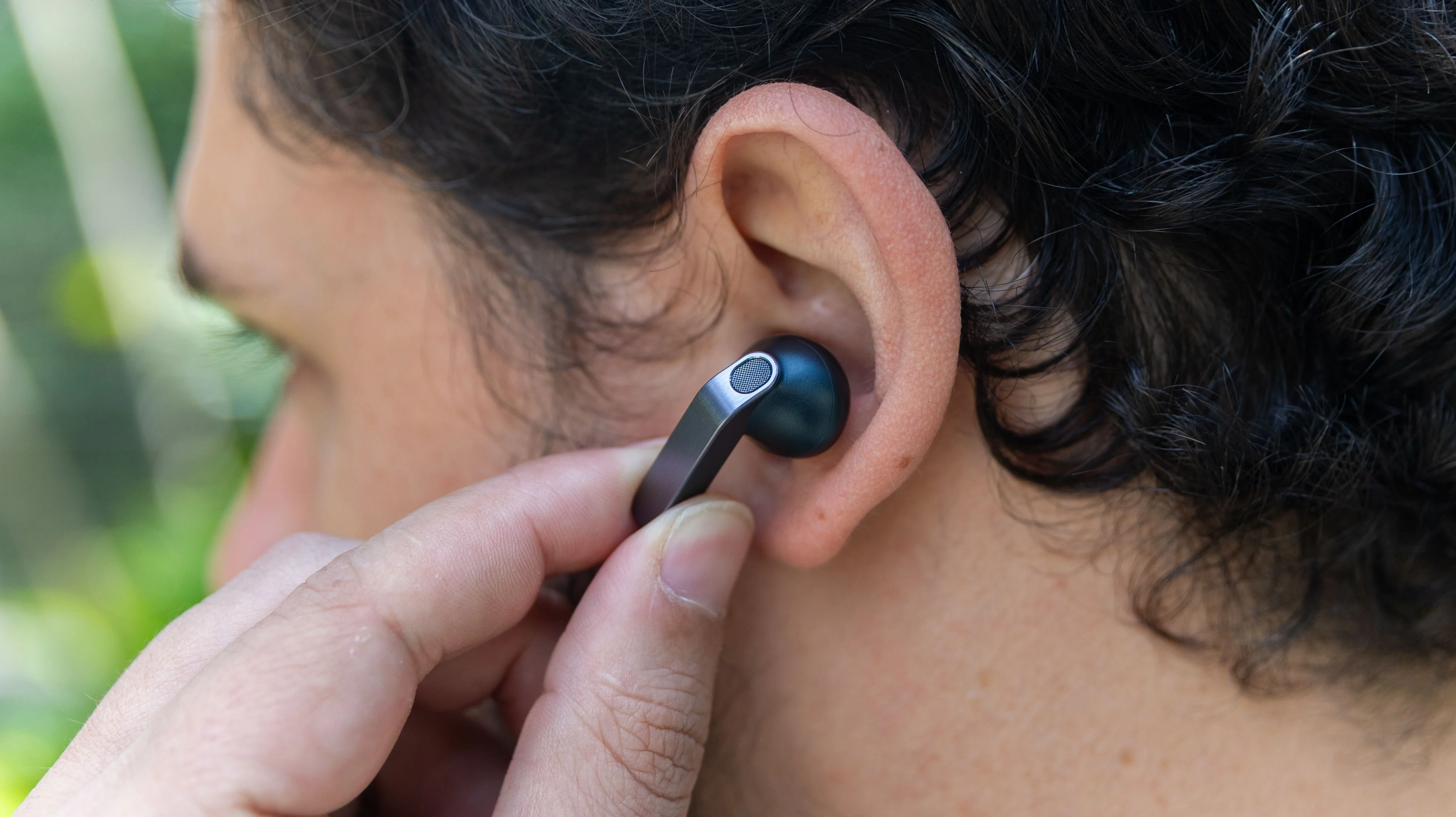 Samsung Galaxy Buds 4 tem preço de queimação no Mercado Livre com cupom