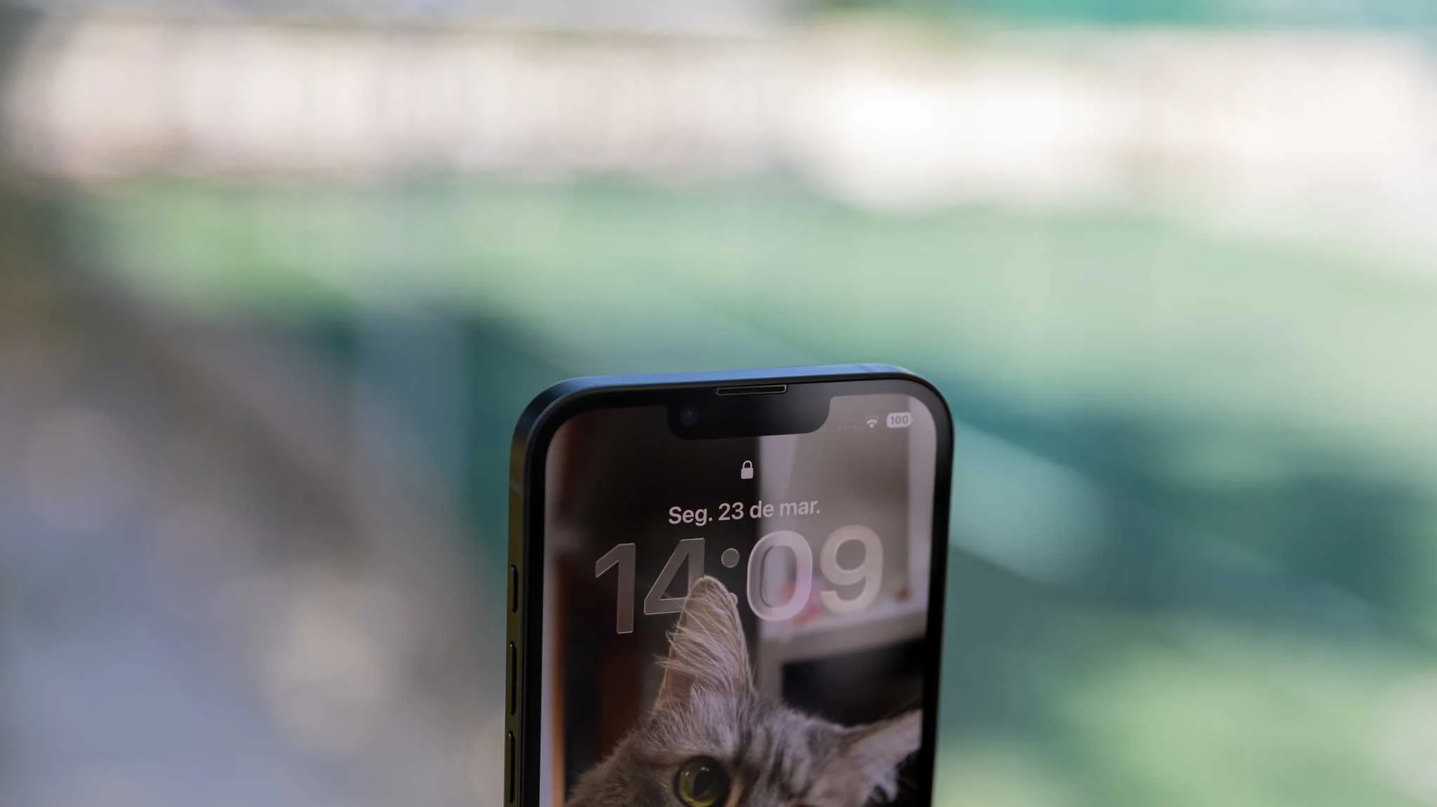 iPhone 17e C&acirc;mera Frontal