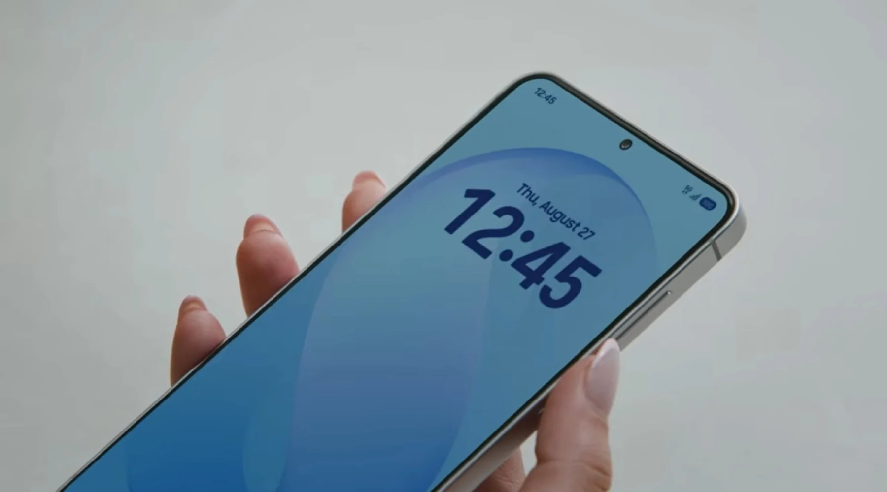 Chegou a hora: Samsung começa a testar One UI 9 com Android 17 no Galaxy S25