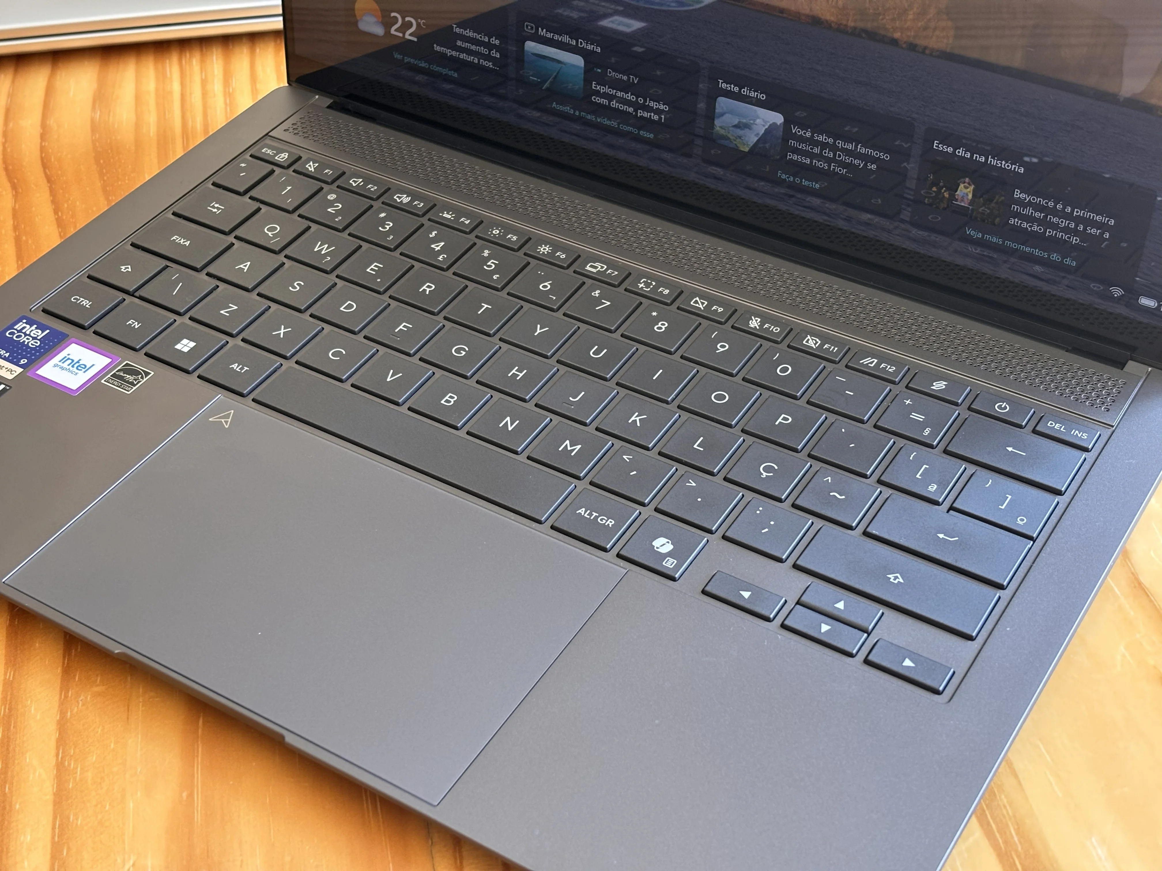 asus-zenbook-s14-panther-lake (2)