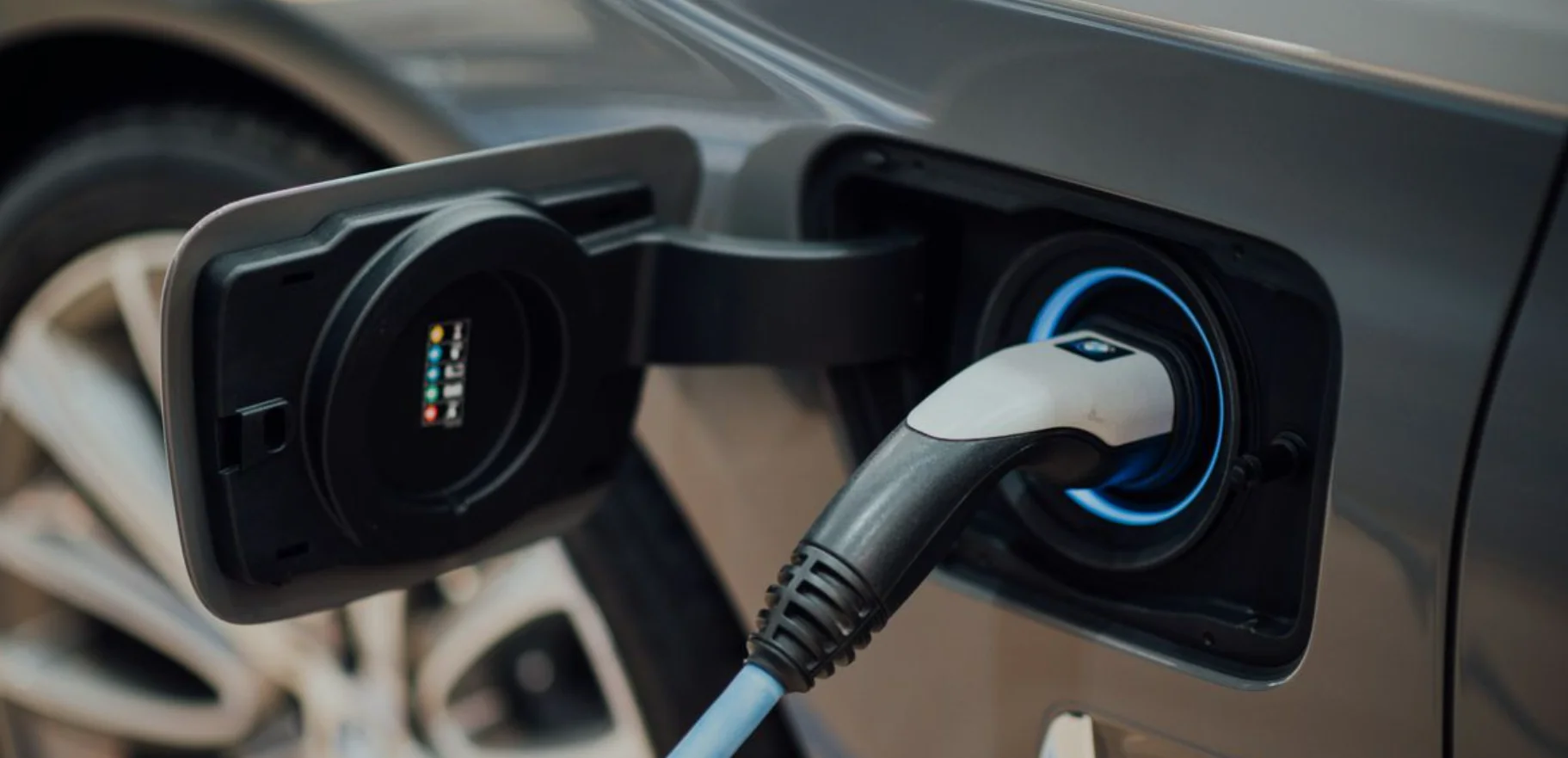 Entenda: Brasil bate recorde e entra no top global de vendas de carros elétricos