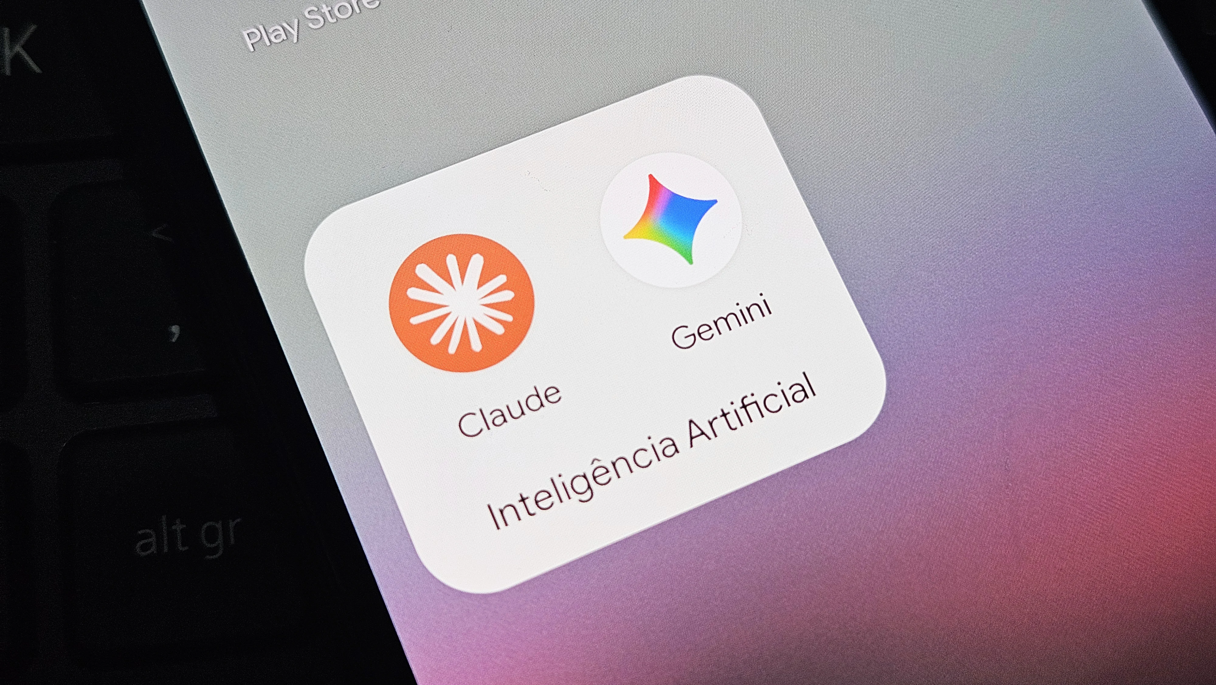Chatbots de IA - Claude e Gemini