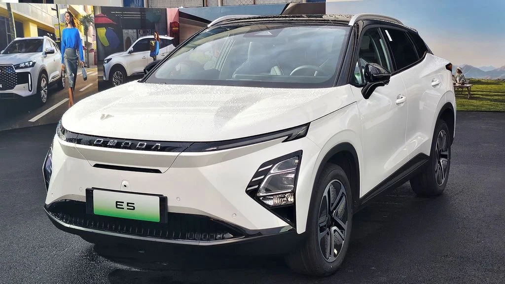 Omoda E5