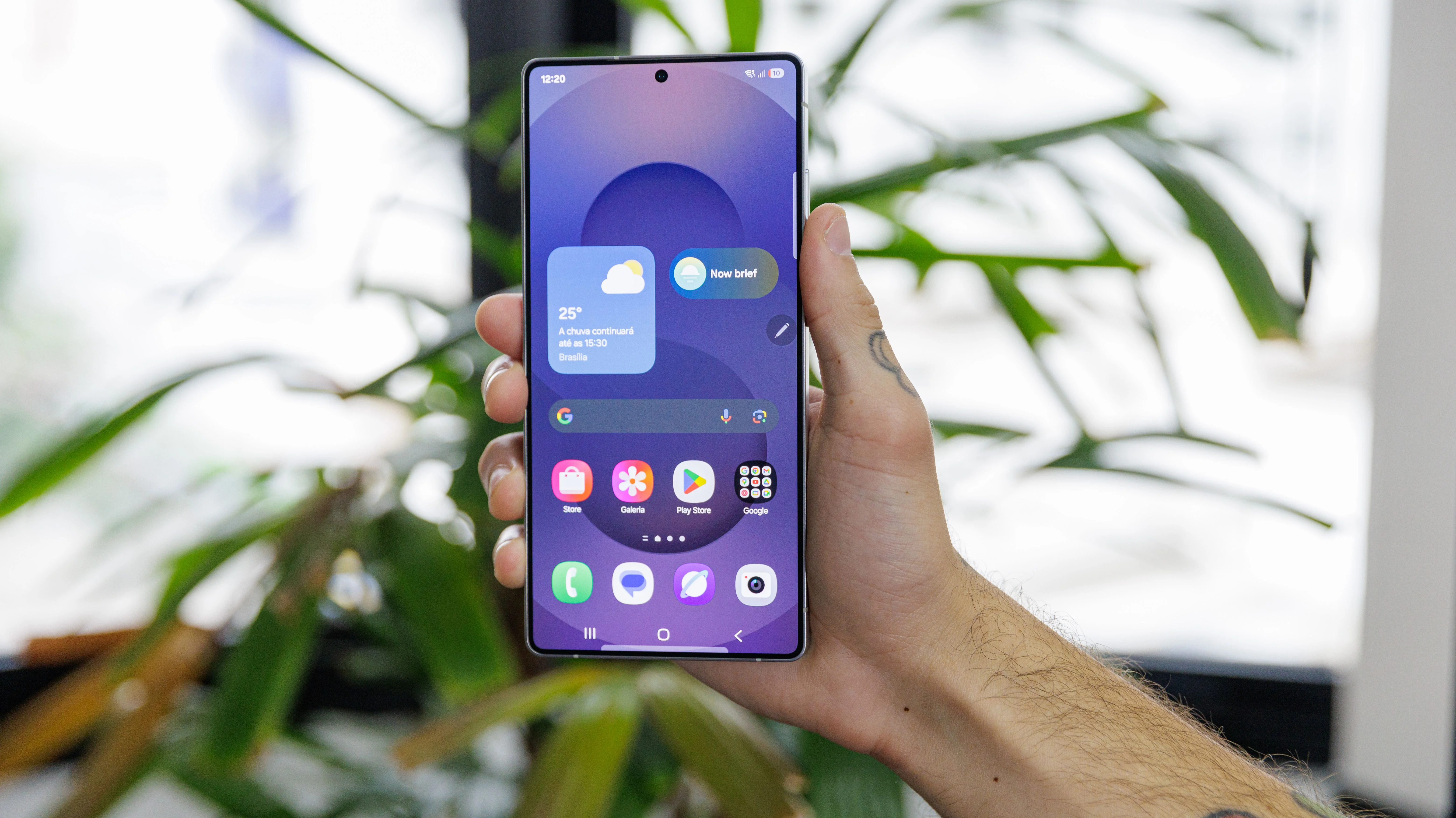 Atualização de julho da Samsung deixa Galaxy S24 e S25 Ultra com bateria no limite