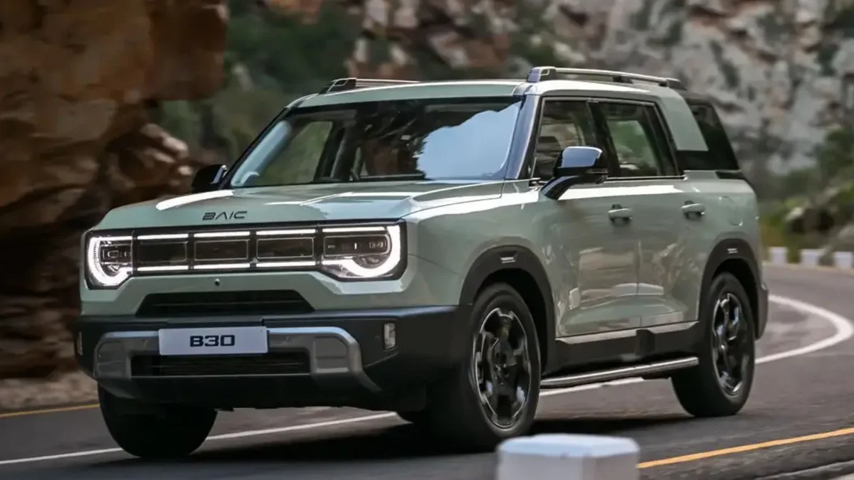 Em destaque: Gigante chinesa confirma 1º carro híbrido para o Brasil