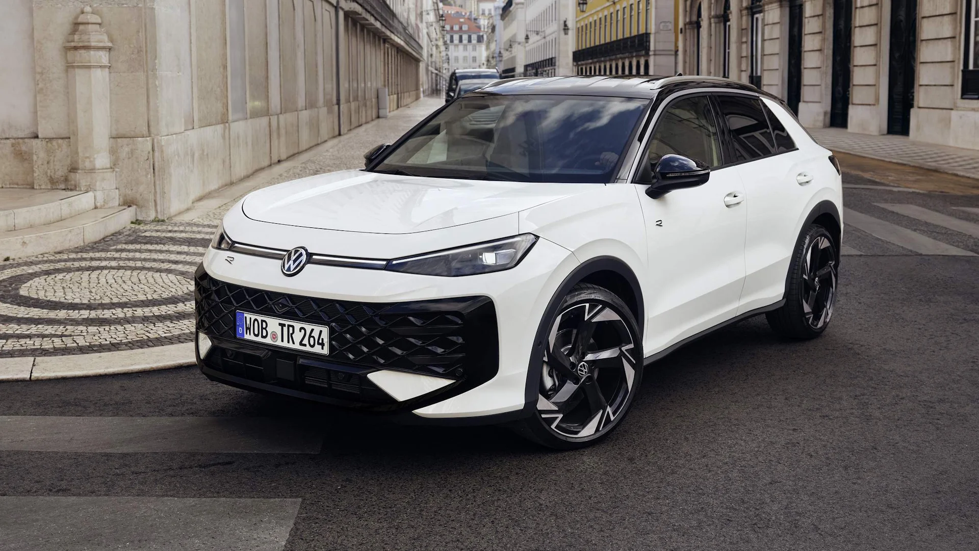 Novo T-Roc brasileiro será híbrido e chega em 2027