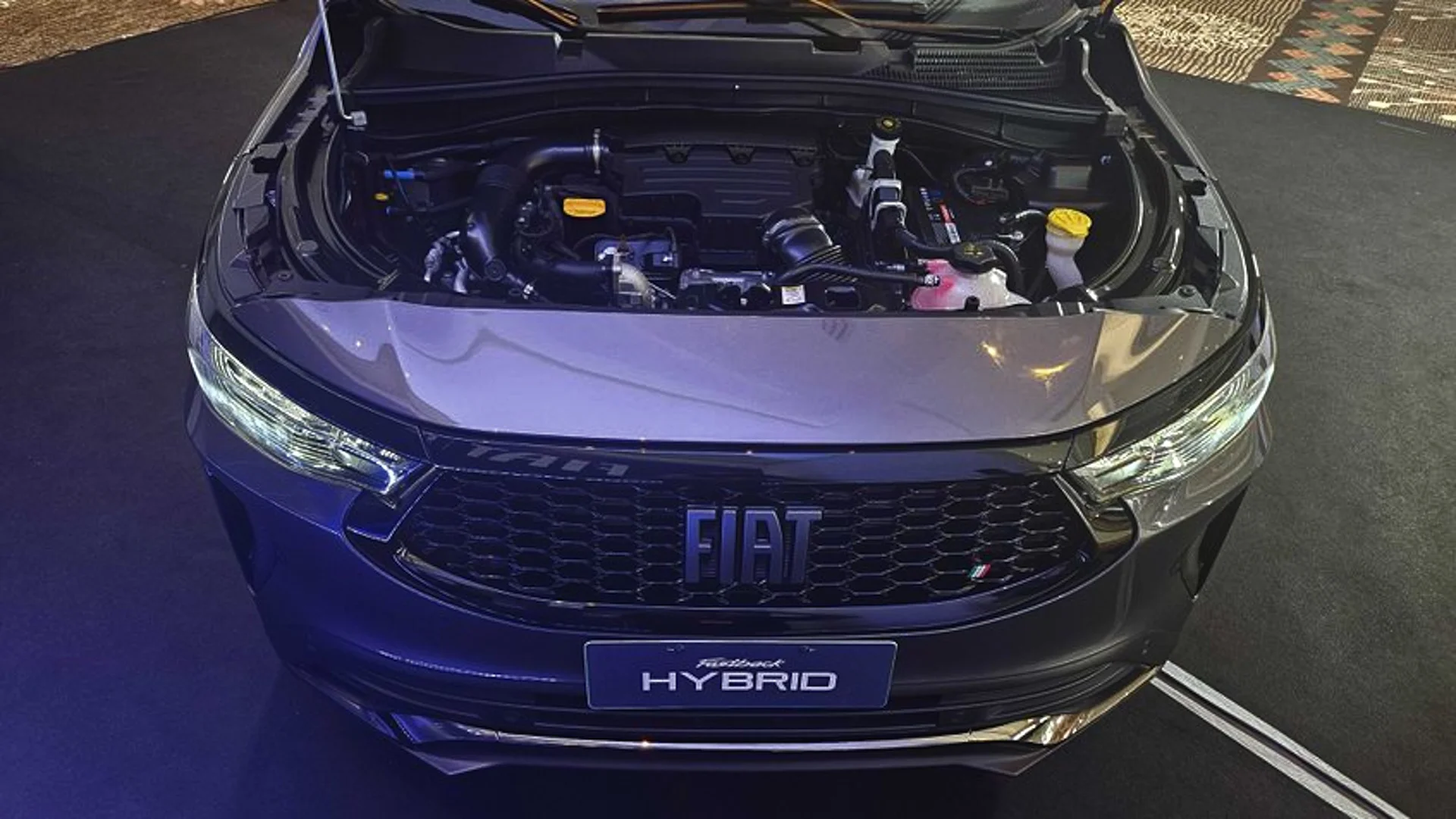 Fiat Fastback Hybrid