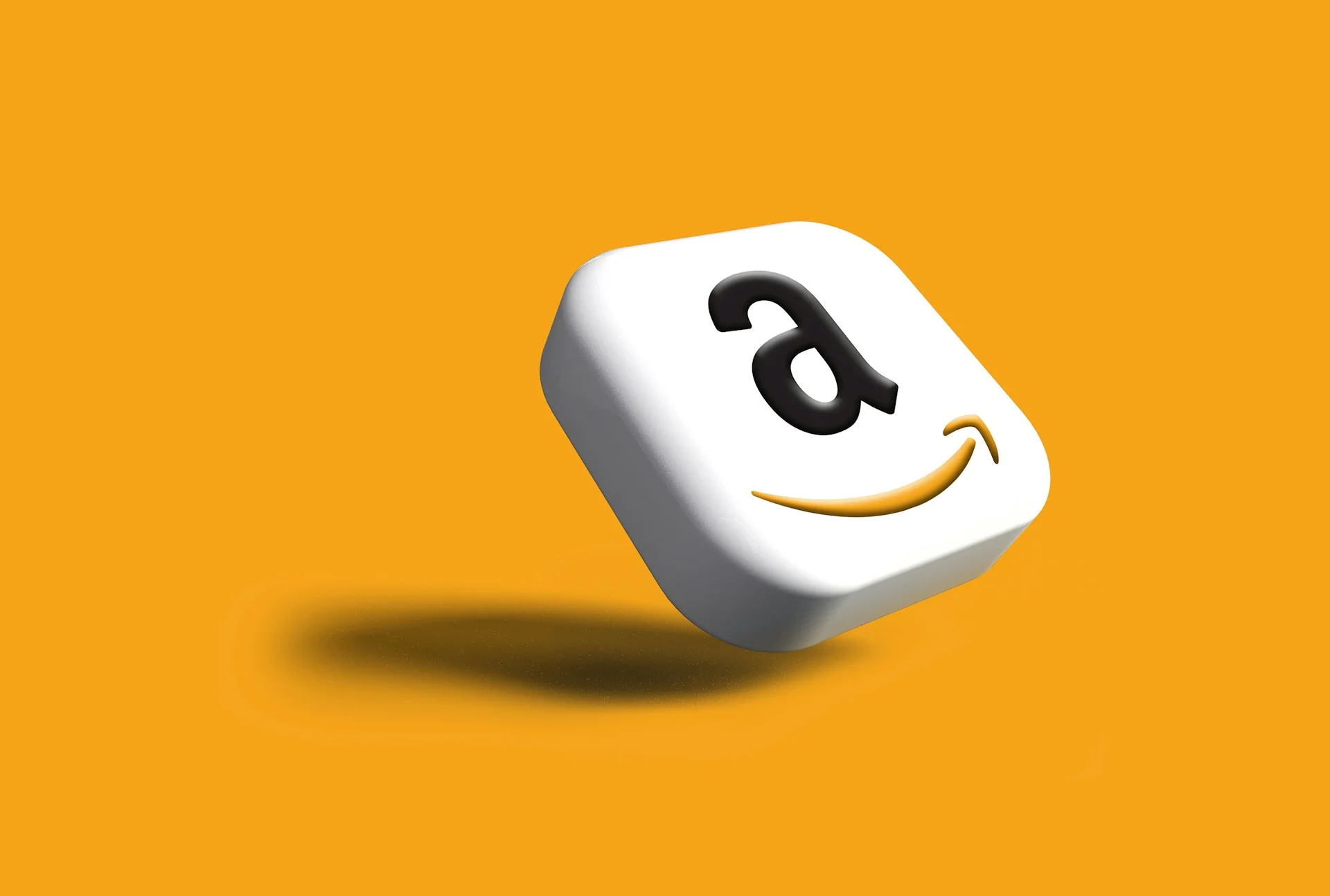 Amazon cria divisão secreta que compra e destrói livros raros para treinar IA