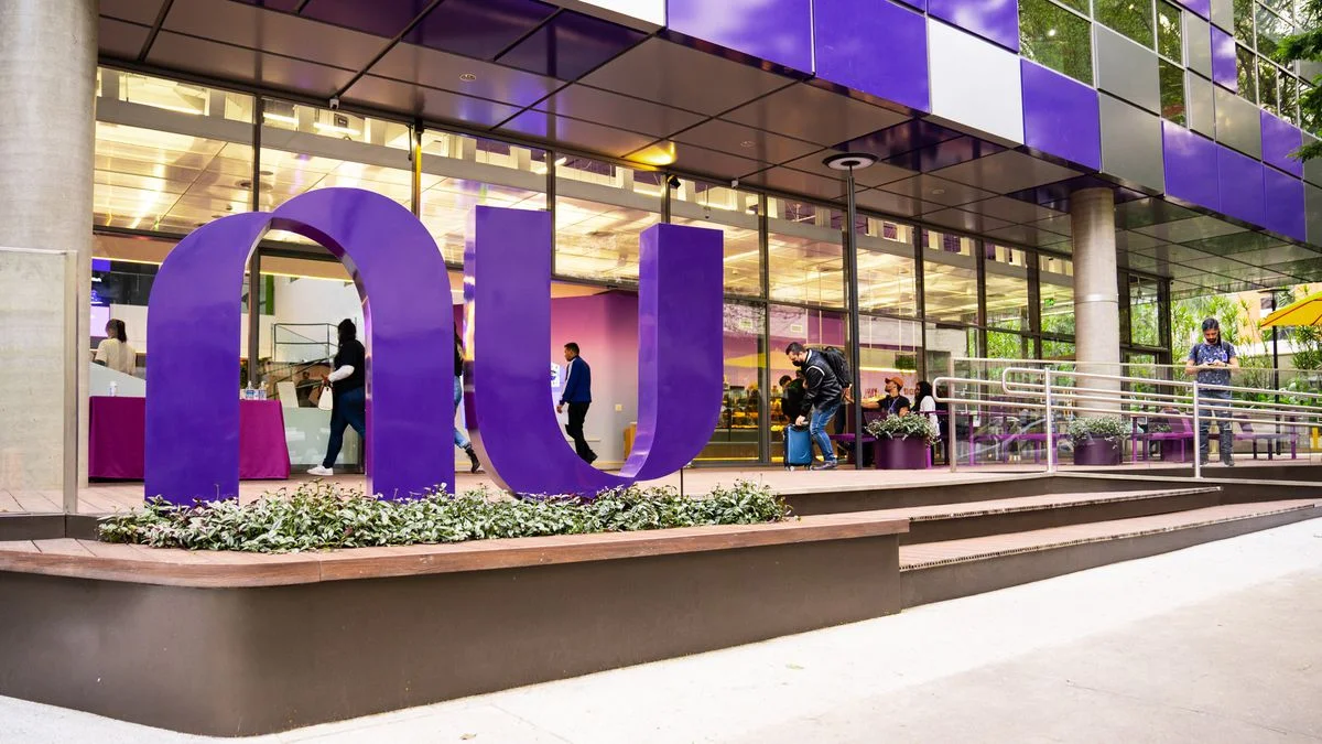 Nubank compra banco para não ter que mudar de nome