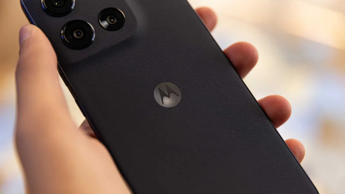 Motorola Moto G86