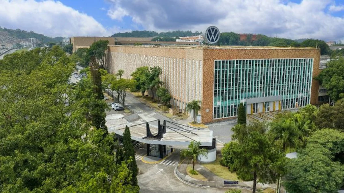 Volkswagen confirma que fará demissões em massa até 2030