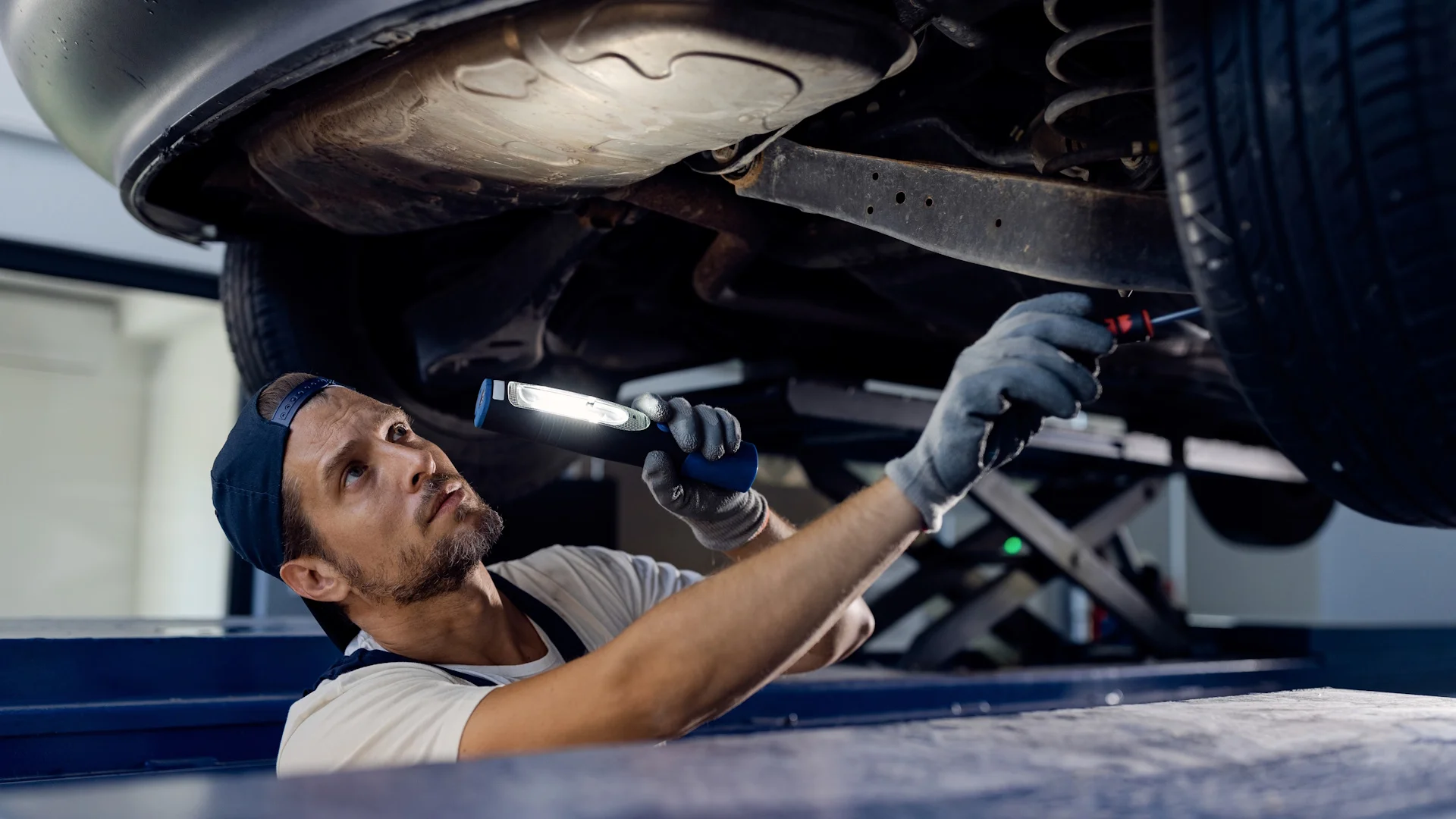 Quanto tempo dura o amortecedor do carro? Veja quando trocar