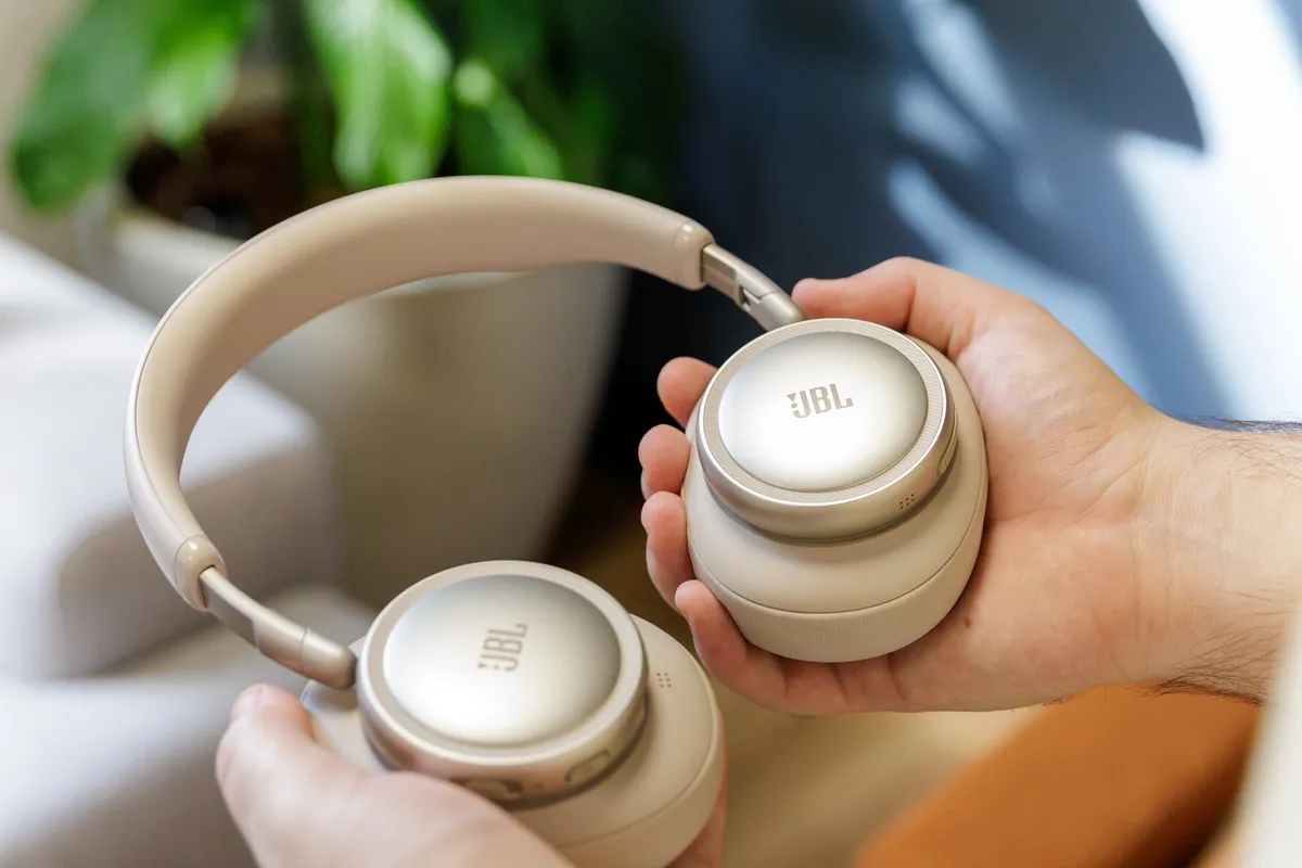 JBL780NC_2