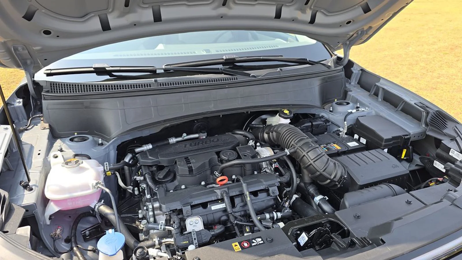 Falha mecânica no motor Hyundai HB20 e Creta causa perda de potência e superaquecimento