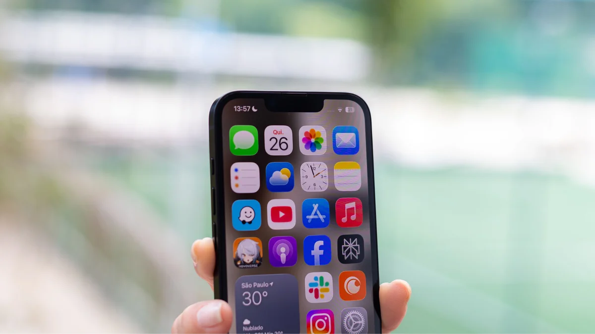 Novo iOS vai avisar sobre mensagens perigosas no iPhone