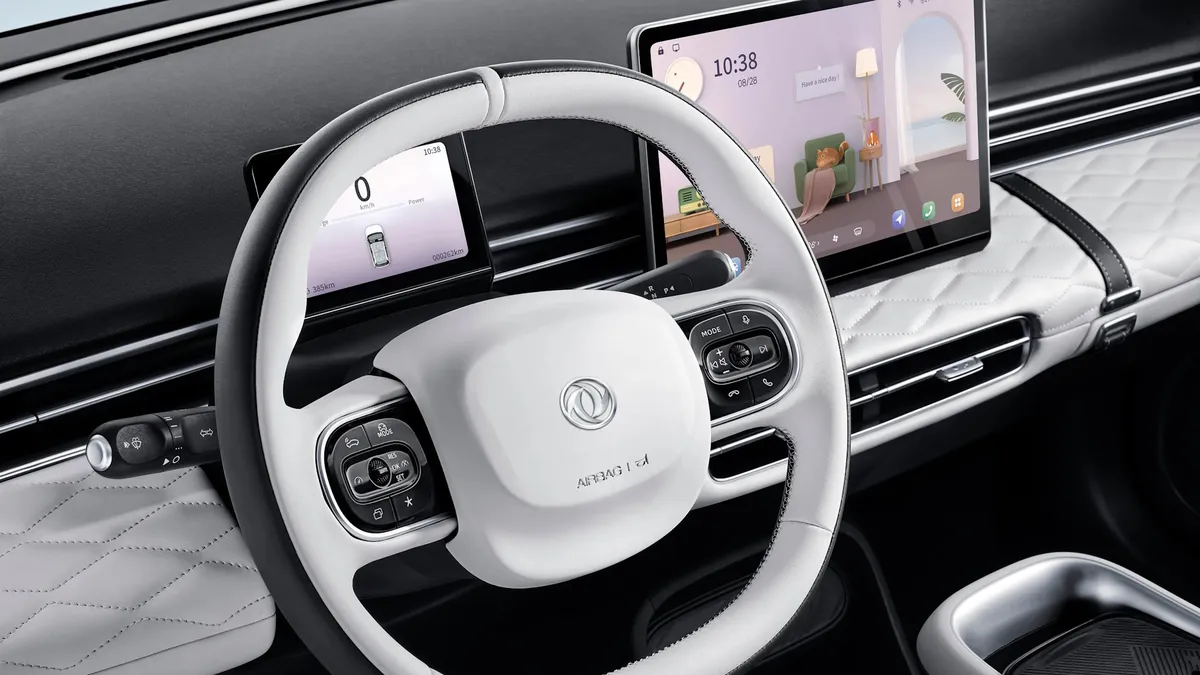 Dongfeng Box DFM Box