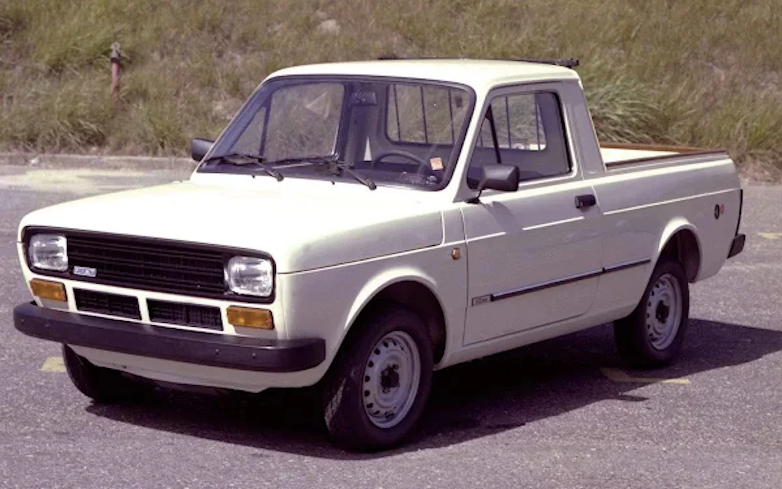 Fiat 147: 50 anos de um ícone que revolucionou a tecnologia automotiva brasileira