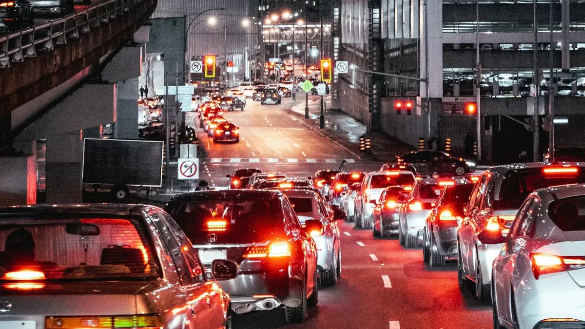 Cidades usam “truque” no semáforo para incentivar motoristas a respeitar velocidade