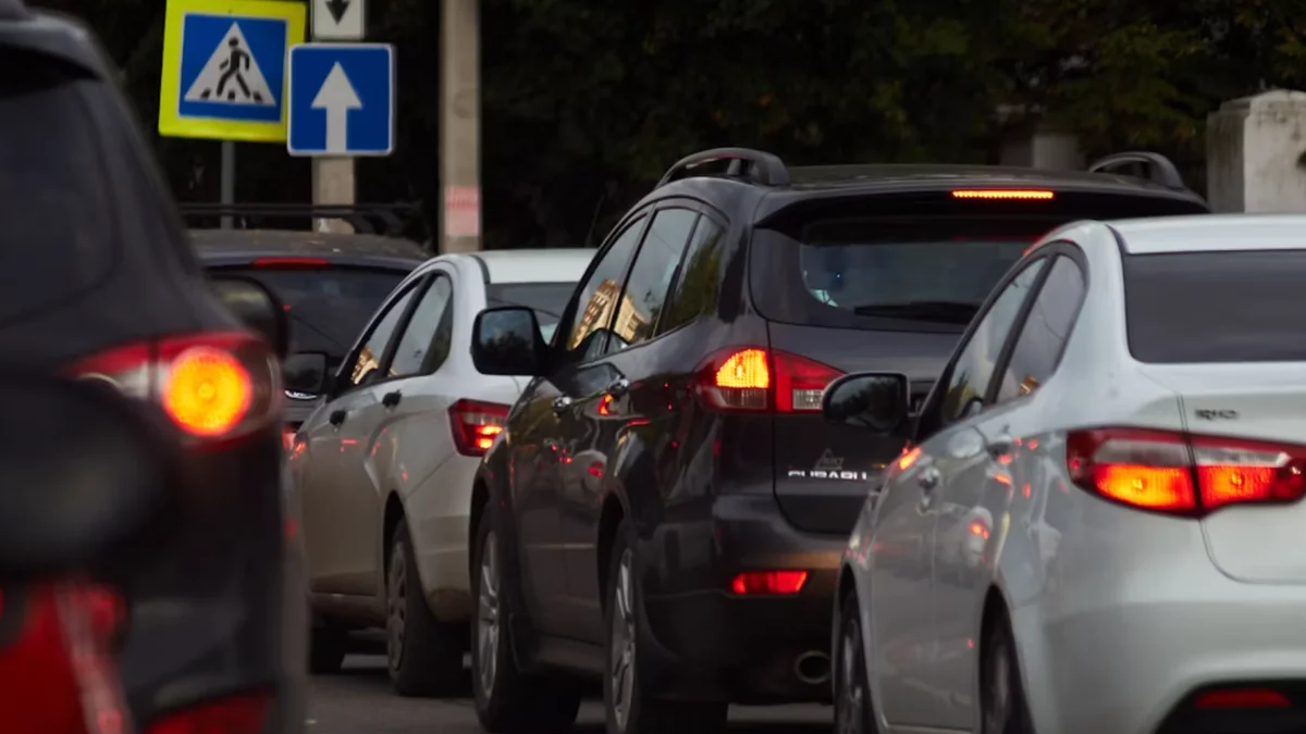 3 lanternas de carro que estão "no precinho" no Magalu
