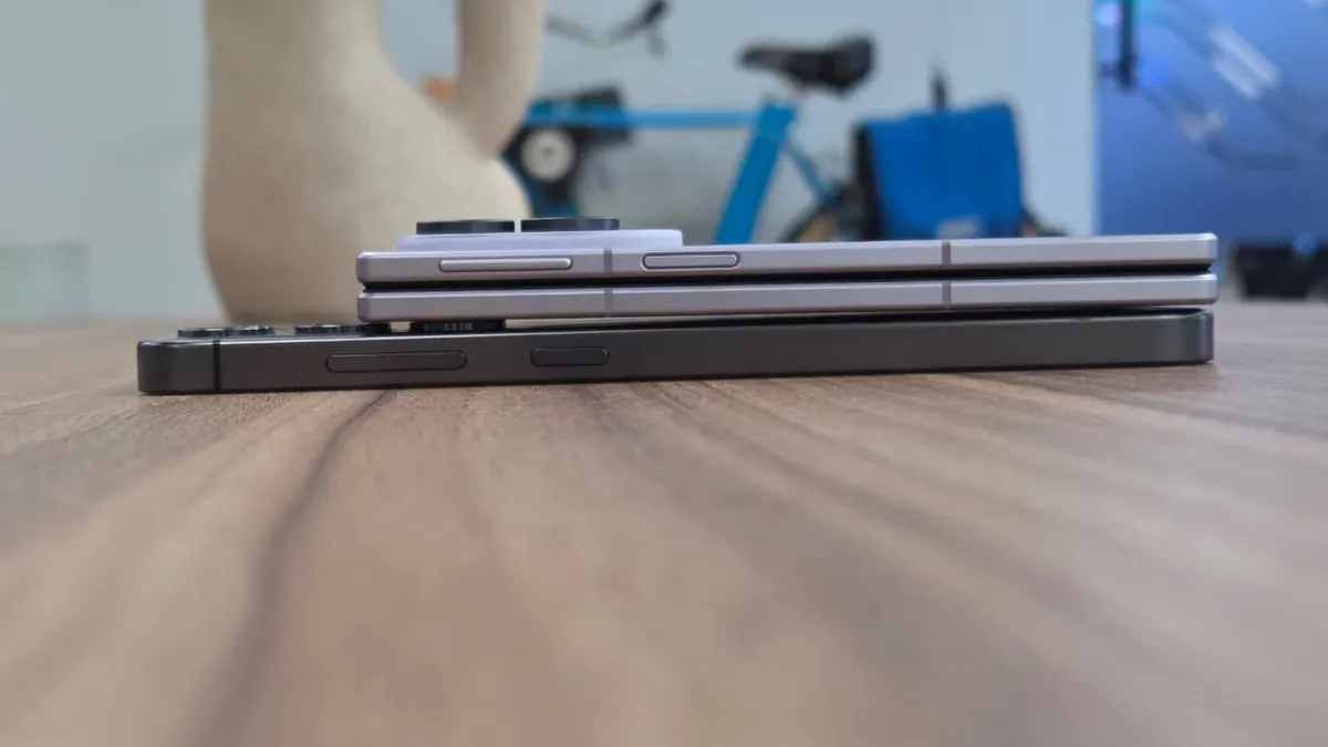 Galaxy Z Fold 8