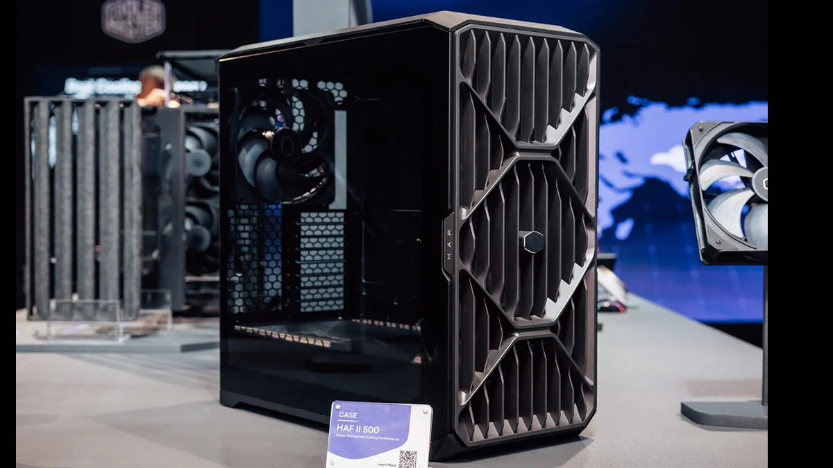 Novo gabinete Cooler Master HAF II 500 traz ventoinhas gigantes de 220 mm