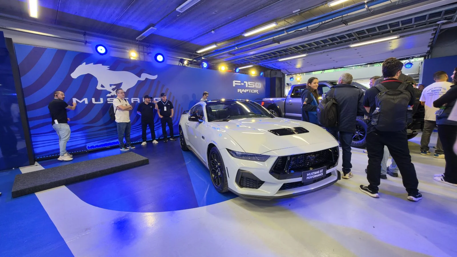 Ford lança F-150 Raptor e novo Mustang GT Performance no Festival Interlagos