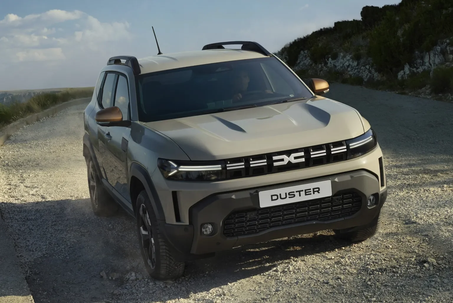 União com a Geely: Renault confirma dois novos SUVs híbridos nacionais