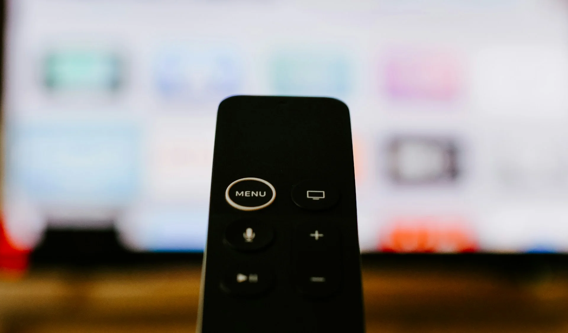 Titanic, ET e mais: Apple TV muda estratégia e passa a incluir clássicos do cinema