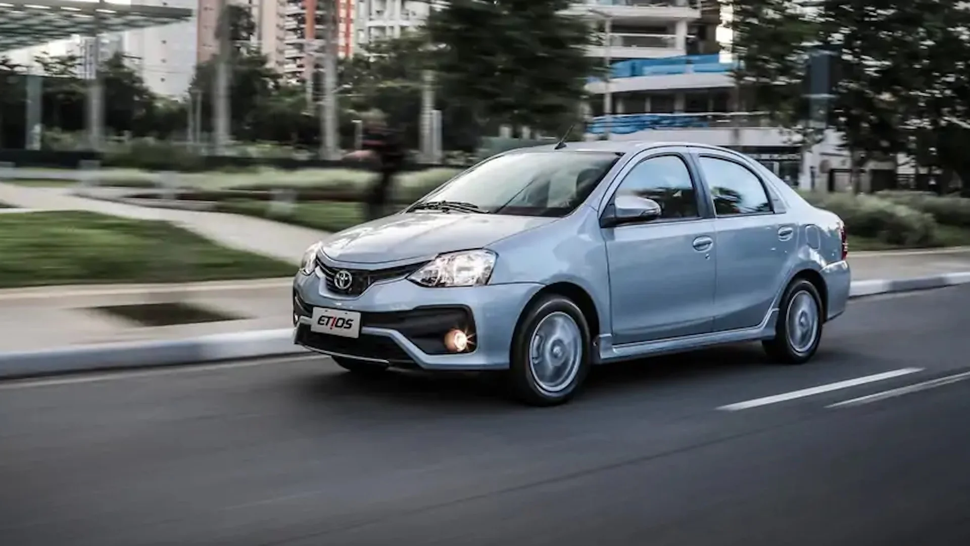 Quanto custaria um Etios sedan hoje, com a inflação?