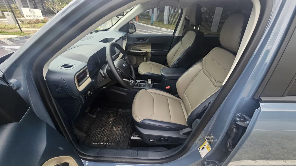 Ford Maverick Lariat Hybrid