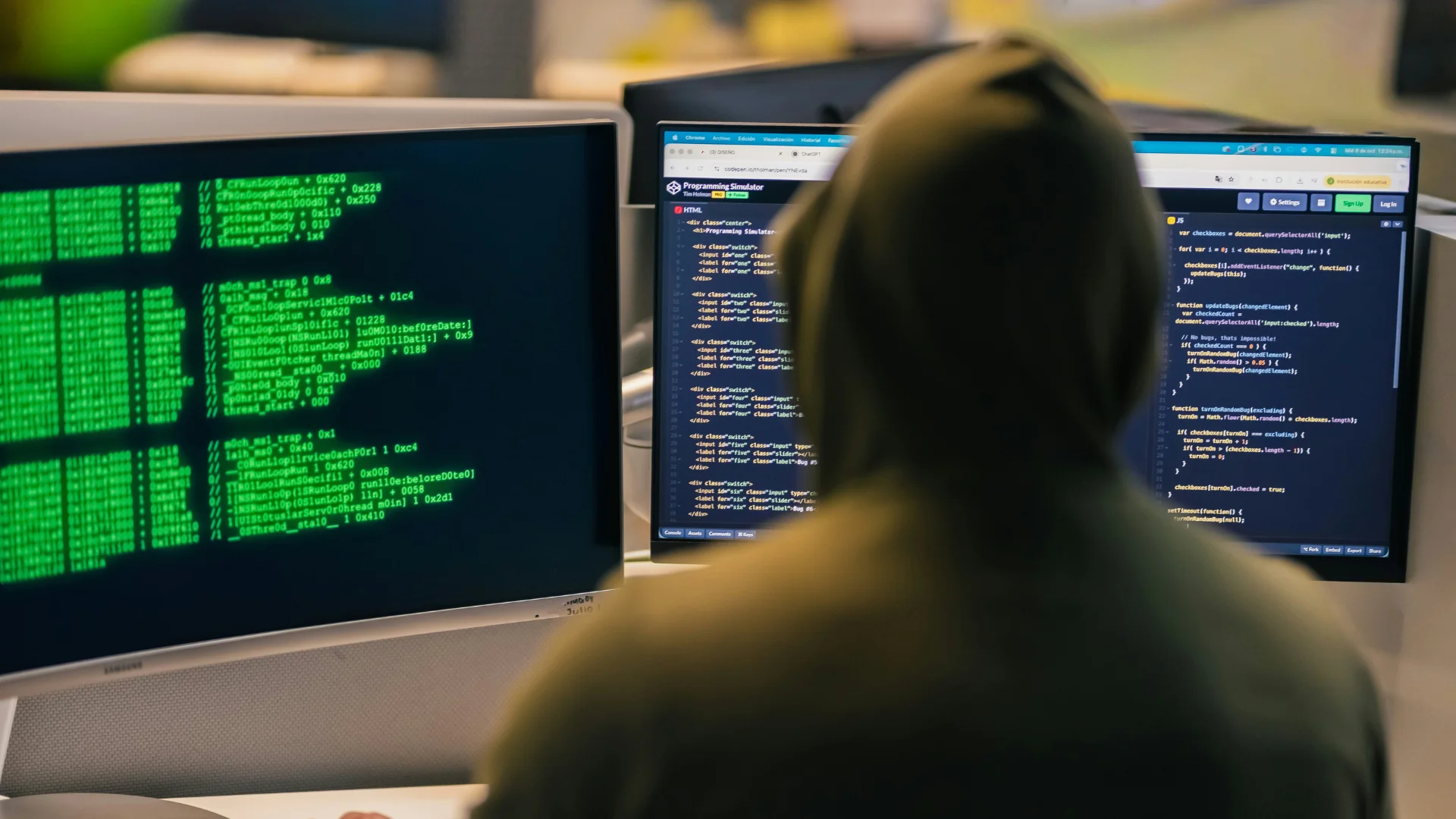 Hackers infiltram código no Plausible para roubar dados de cartão e CPF em lojas de moda brasileiras