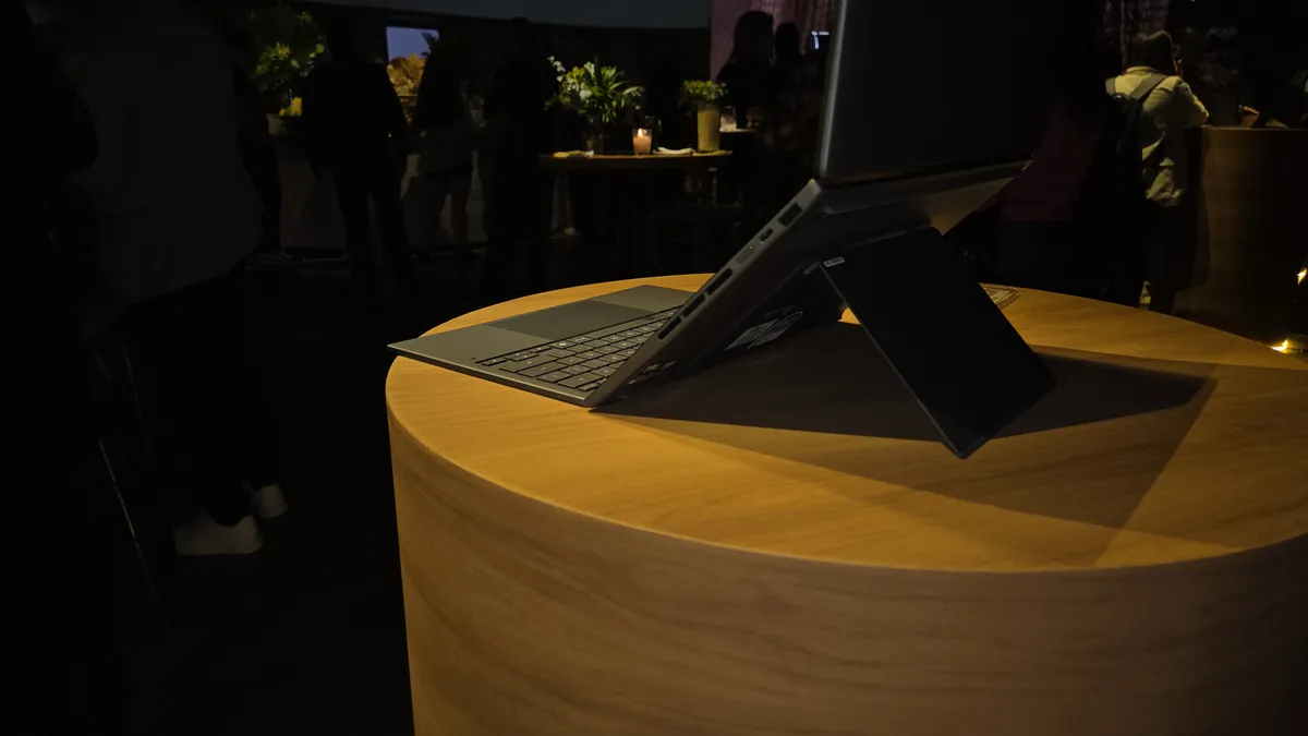 ASUS Zenbook Duo