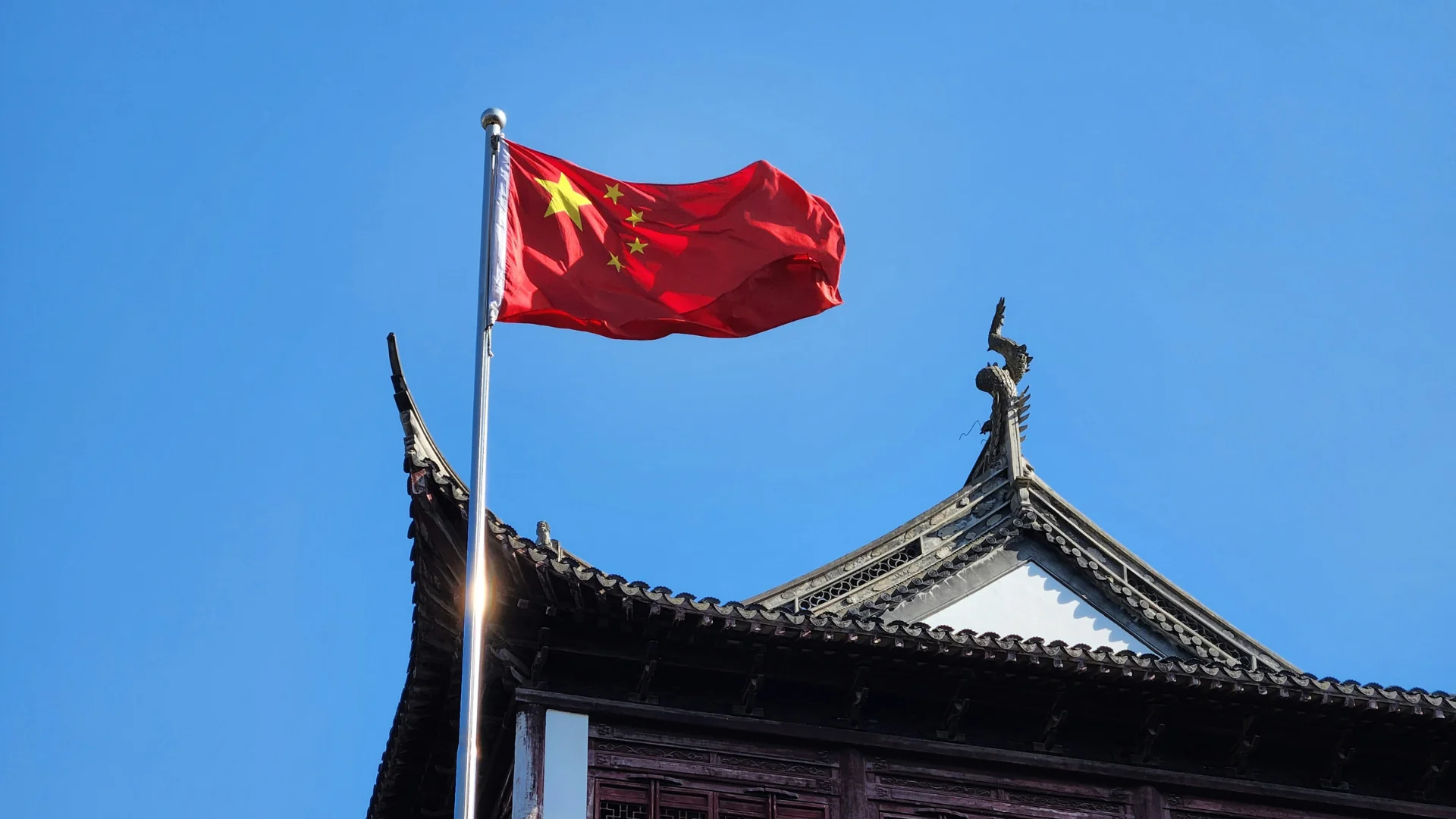 China restringe "namorados de IA", e o motivo é inusitado